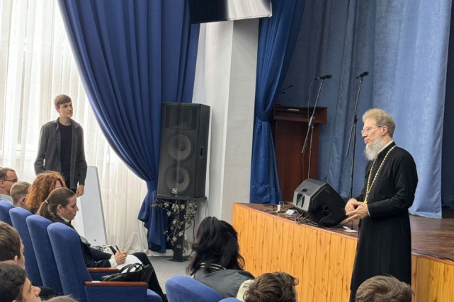 Для ставропольских студентов провели лекционное занятие по вопросам укрепления традиционных российских духовно-нравственных ценностей Для ставропольских студентов провели лекционное занятие по вопросам укрепления традиционных российских духовно-нравственных ценностей