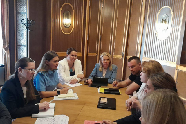 В Главном управлении Минюста России по Санкт-Петербургу и Ленинградской области состоялась рабочая встреча по вопросам медиации В Главном управлении Минюста России по Санкт-Петербургу и Ленинградской области состоялась рабочая встреча по вопросам медиации