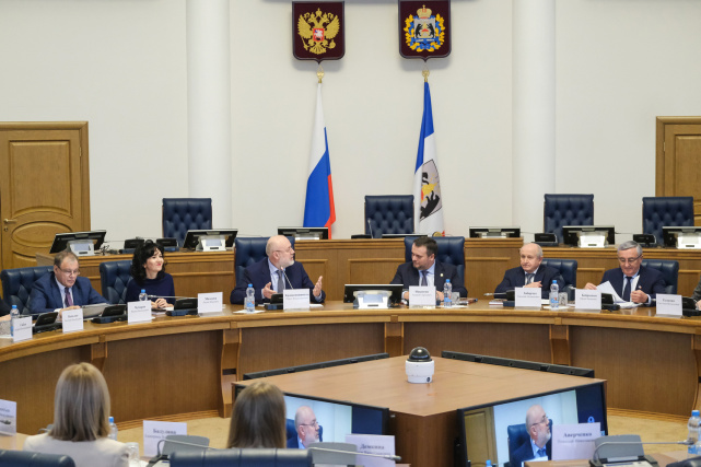 Евгений Забарчук совершил рабочую поездку в Новгородскую область
